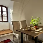 Appartement Hitorischer Charme In Top-altstadtlage - Fewos Anno 1529