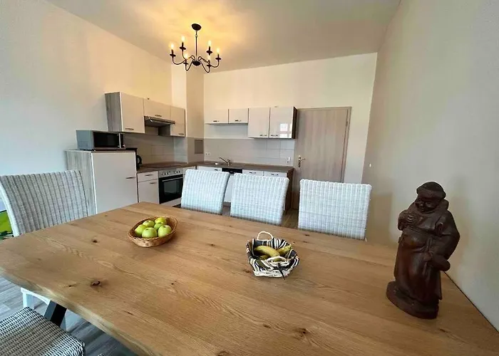 Hitorischer Charme In Top-altstadtlage - Fewos Anno 1529 Apartment *